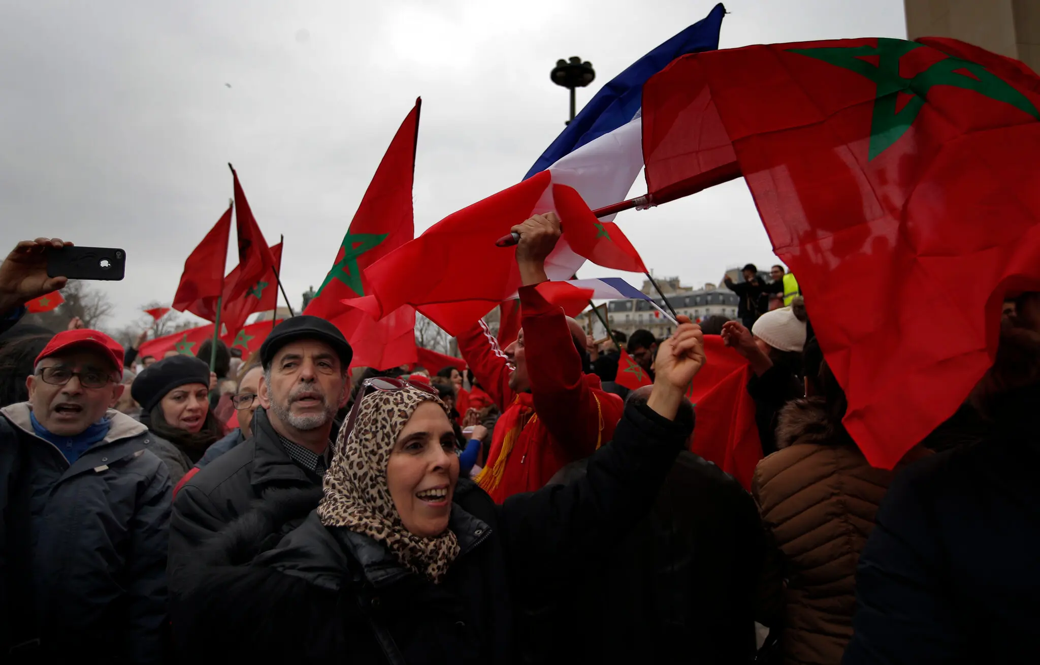 Франція приєдналася до Марокко щодо Західної Сахари, розлютивши Алжир